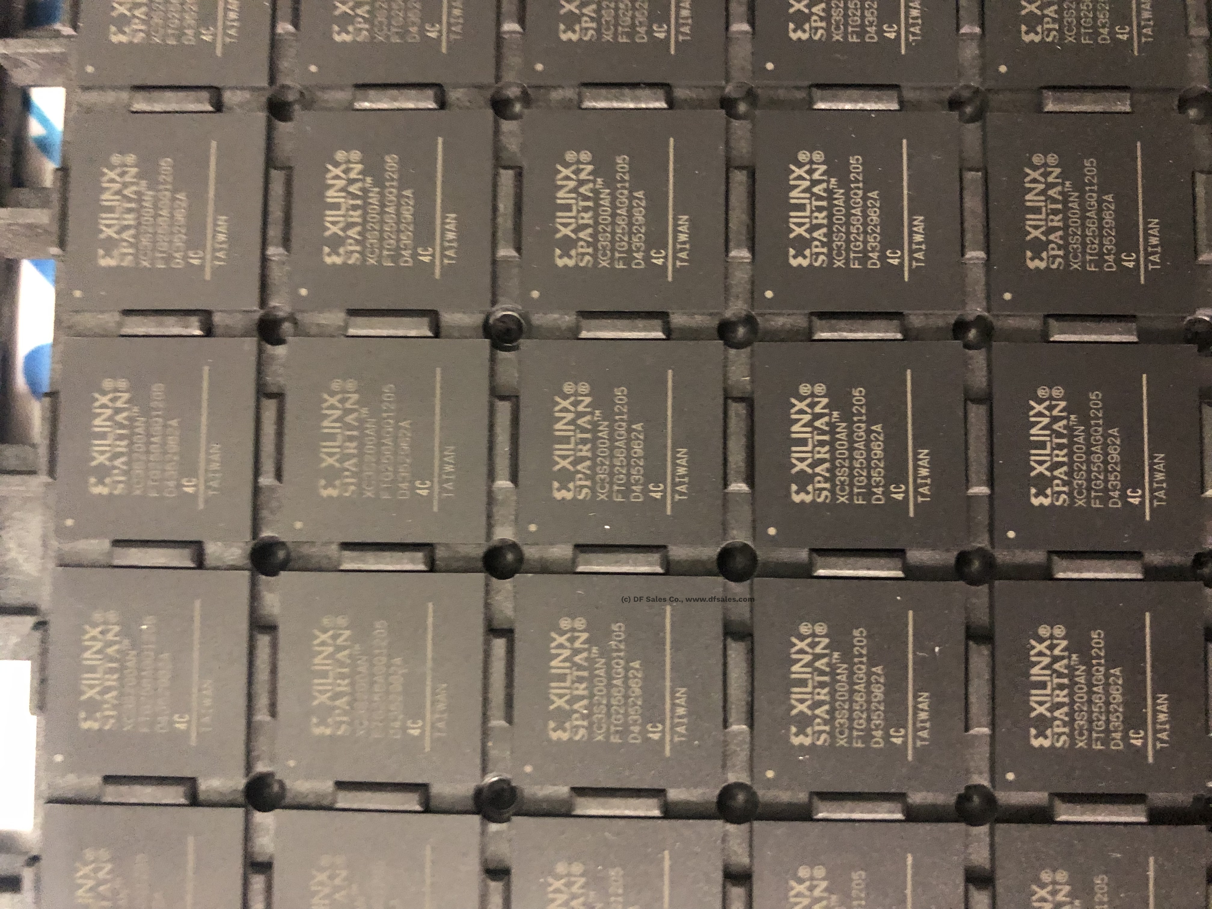 XC3S200AN-4FTG256C AMD - FPGAs - Field Programmable Gate